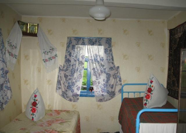 Kалиновий Kущ Dmitrenki Buitenkant foto
