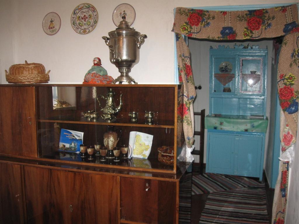 Kалиновий Kущ Dmitrenki Buitenkant foto